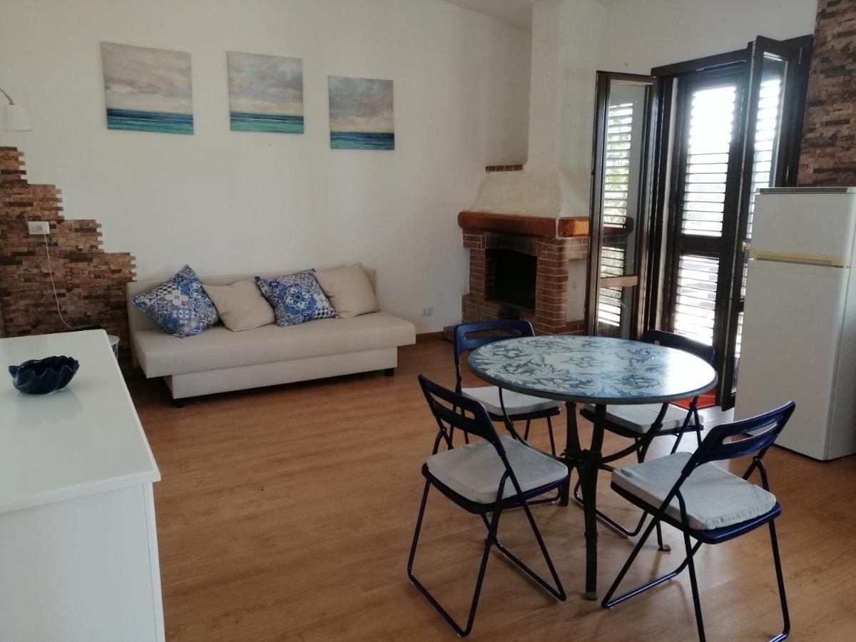 Appartamentino In Villa A 2 Passi Dal Mare Fontane Bianche Exterior photo